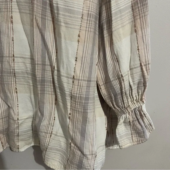 Lane Bryant Pink Plaid Blouse Size 16 elastic wrist - Picture 4 of 7